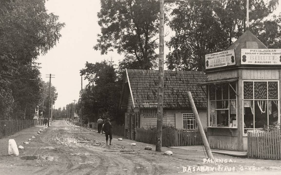 Palanga maždaug 1930 m. Vaizdas iš lėktuvo.