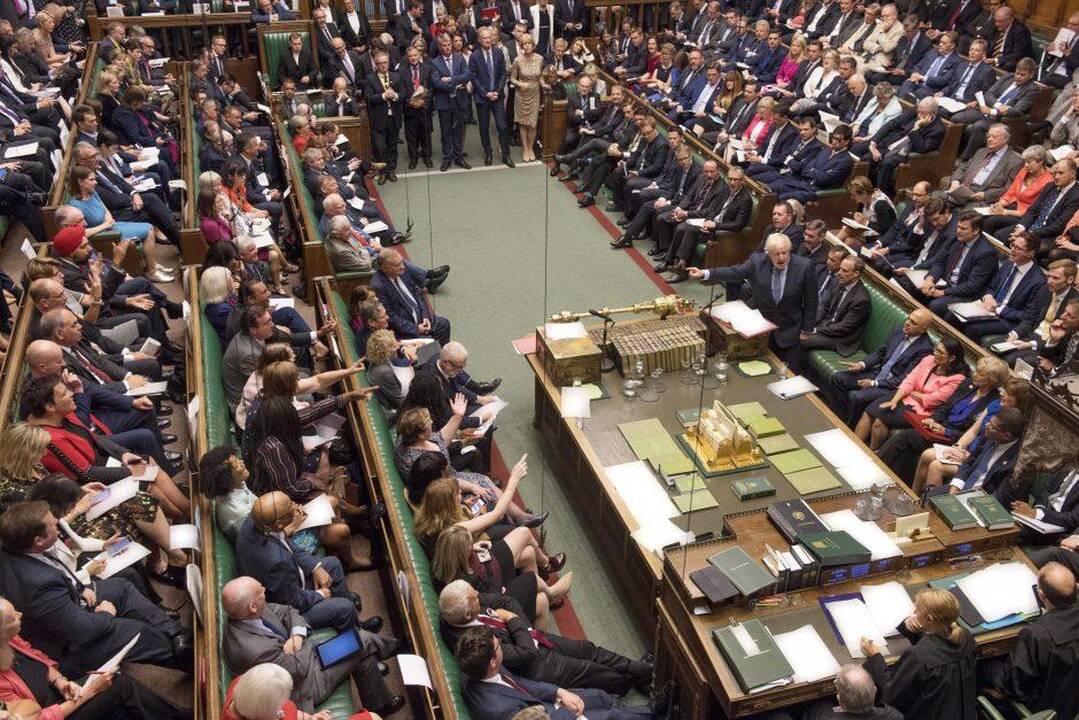 Britų Bendruomenių Rūmai balsavo už „Brexit“ atidėjimą