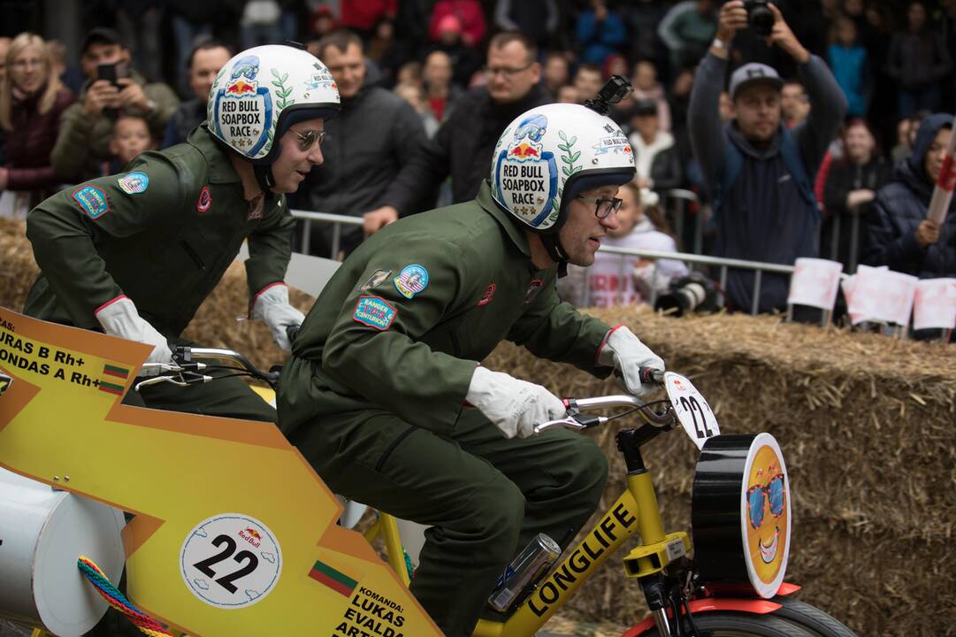 „Red Bull muilinių lenktynės“ Kaune