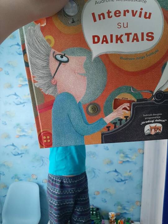 Veidaknyges ėmėsi kurti ne tik bibliotekininkai ir skaitytojai, bet ir knygų autoriai.
