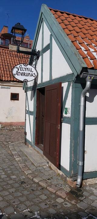 Instaliacijos „Velykų atvirukas“ fragmentai.