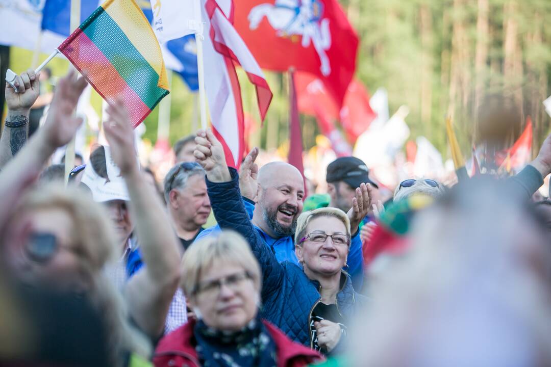 „Didysis šeimos gynimo maršas“ Vingio parke