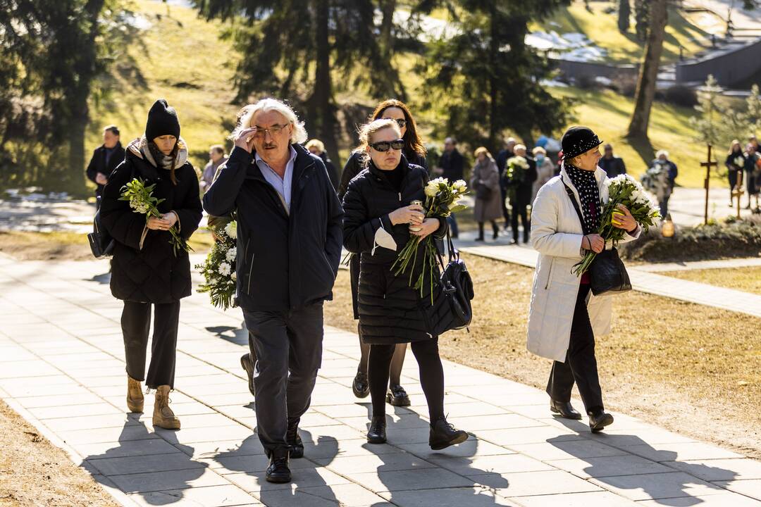Poeto A. Baltakio laidotuvės