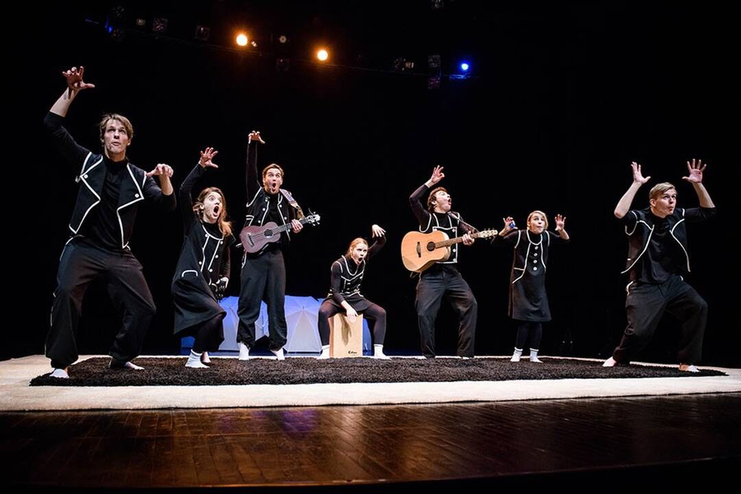 Teatralizuotas koncertas „3+3“.