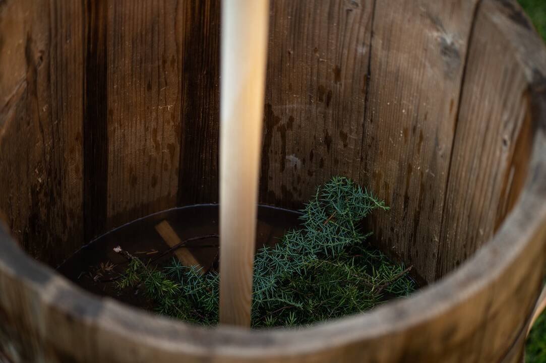 Tobulėjo: alų pradėjęs gaminti virtuvėje ant dujinės viryklės, J.Kudlinskas suprato, kad jam daugiau džiaugsmo teikia alaus virimas tradiciniu būdu.