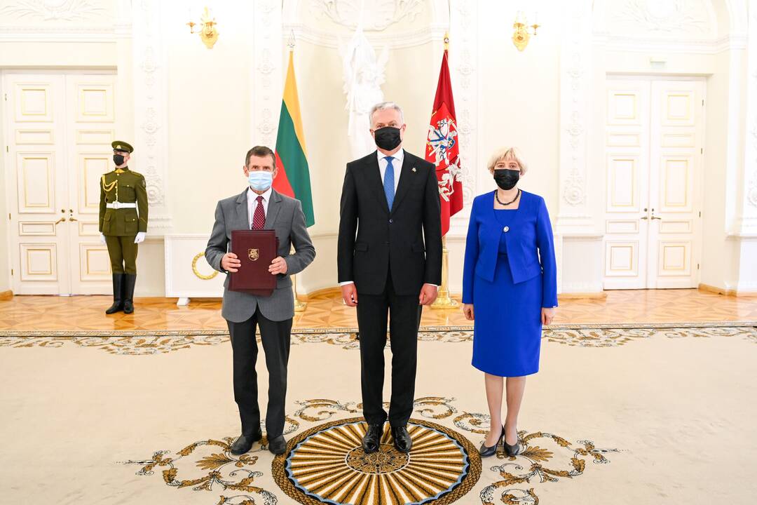 Prezidentas apdovanojo žydų gelbėtojus
