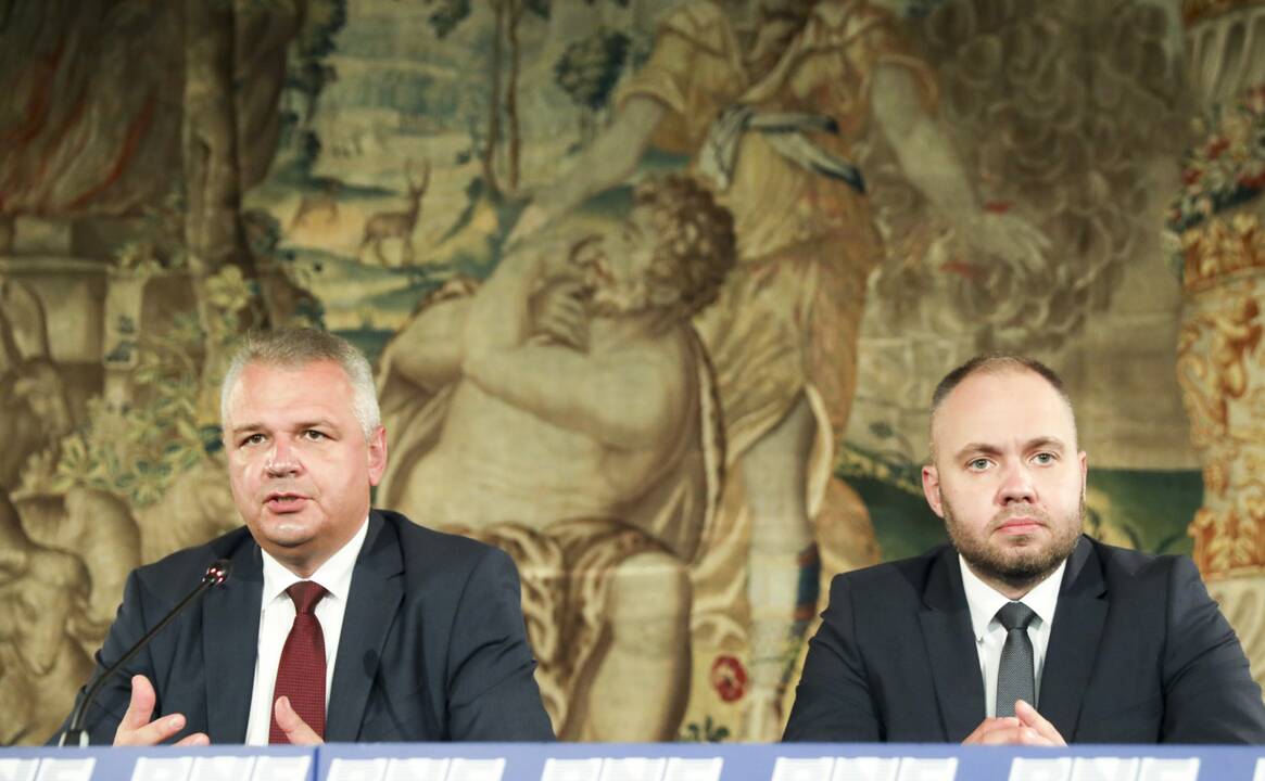 „Darbiečiai" V. Jukna ir V. Fiodorovas