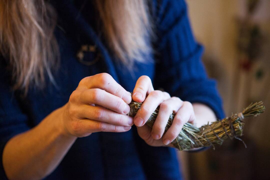 Žiemos tamsą ir darganą nušviečia kvapnūs žolynukai