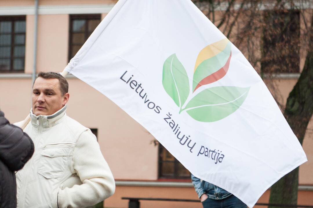 Mitingas prieš atliekų deginimo gamyklos statybas Kaune