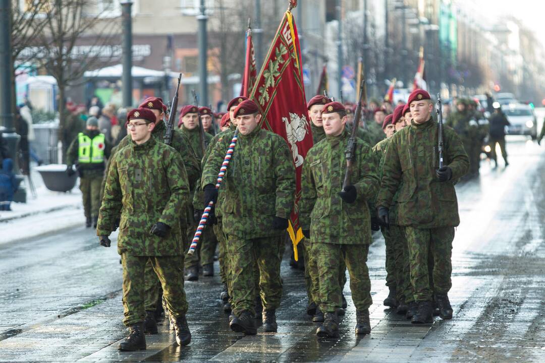 Lietuvoje minimas savanorių pajėgų 25-metis