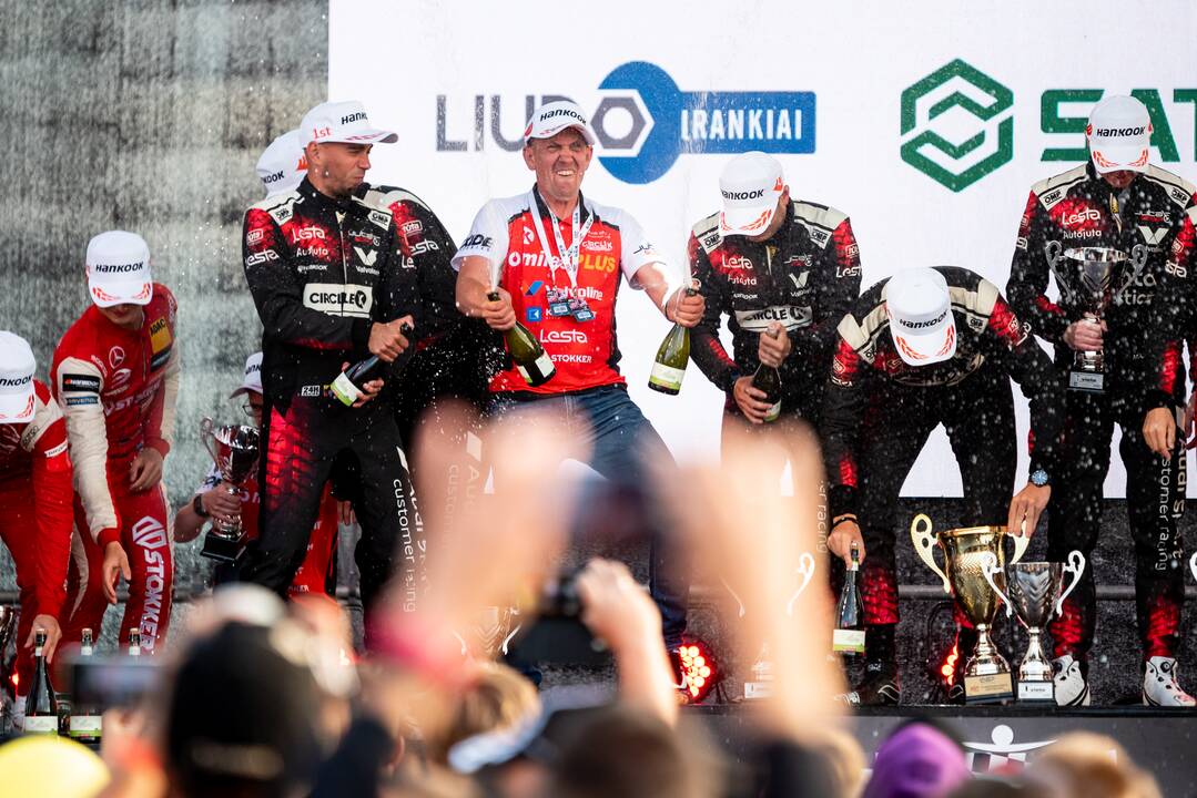 23-iųjų „Aurum 1006 km lenktynių“ finišas