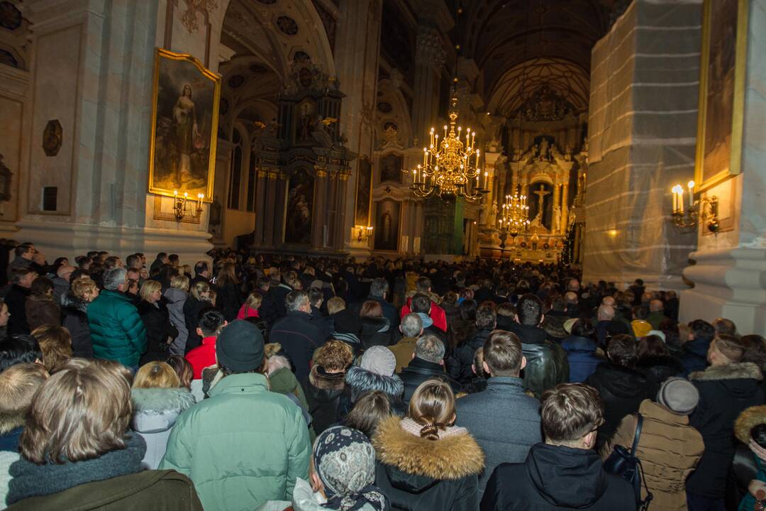 Piemenėlių mišios Kauno arkikatedroje