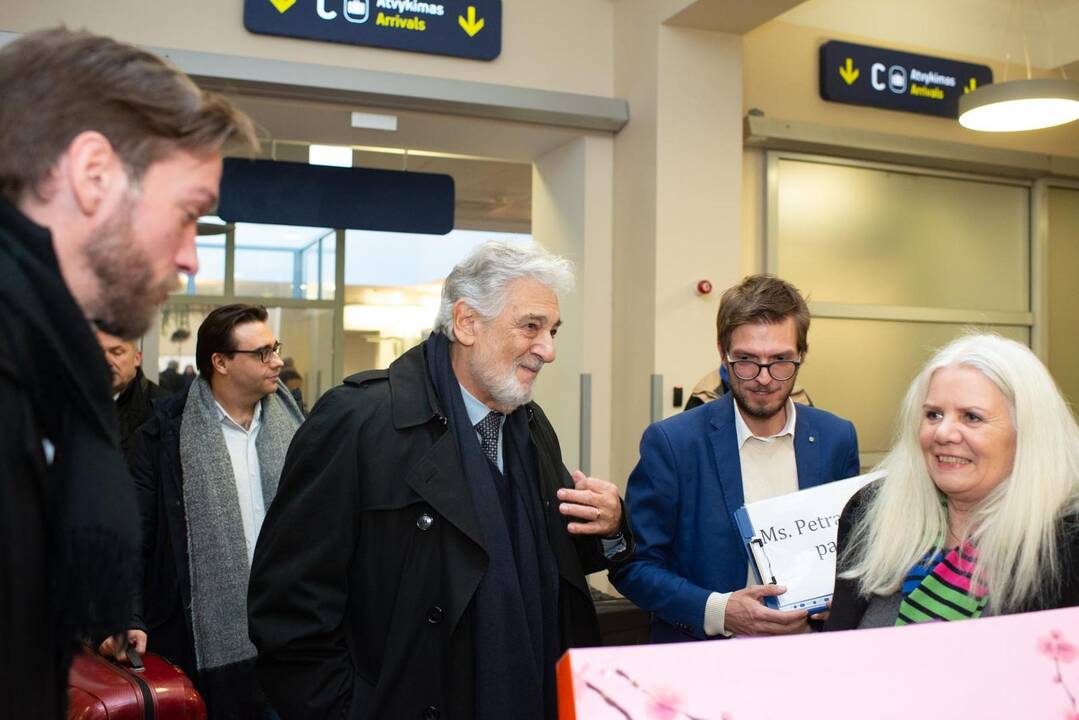 Operos karalius P. Domingo atvyko į Lietuvą