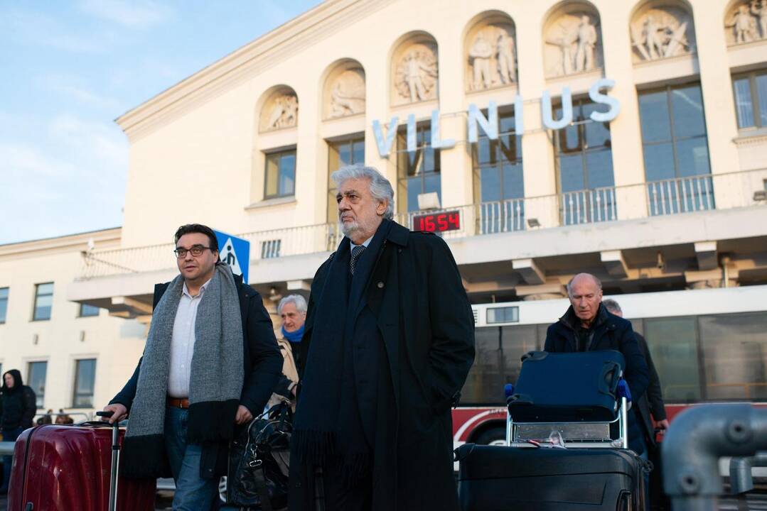 Operos karalius P. Domingo atvyko į Lietuvą