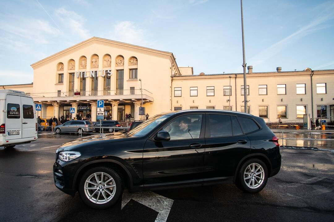 Operos karalius P. Domingo atvyko į Lietuvą