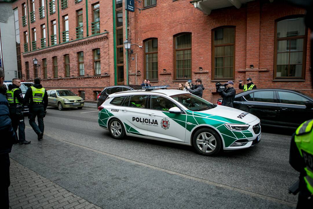 N. Venckienė atvesdinta į Kauno apylinkės teismą
