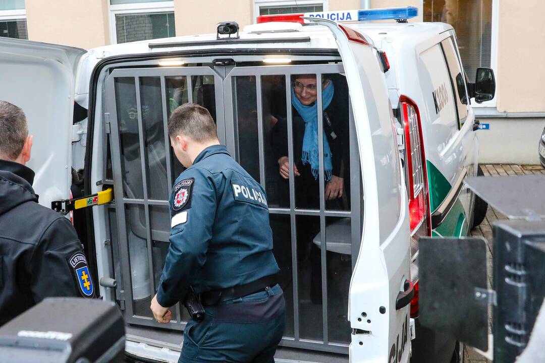 N. Venckienė atvesdinta į Kauno apylinkės teismą