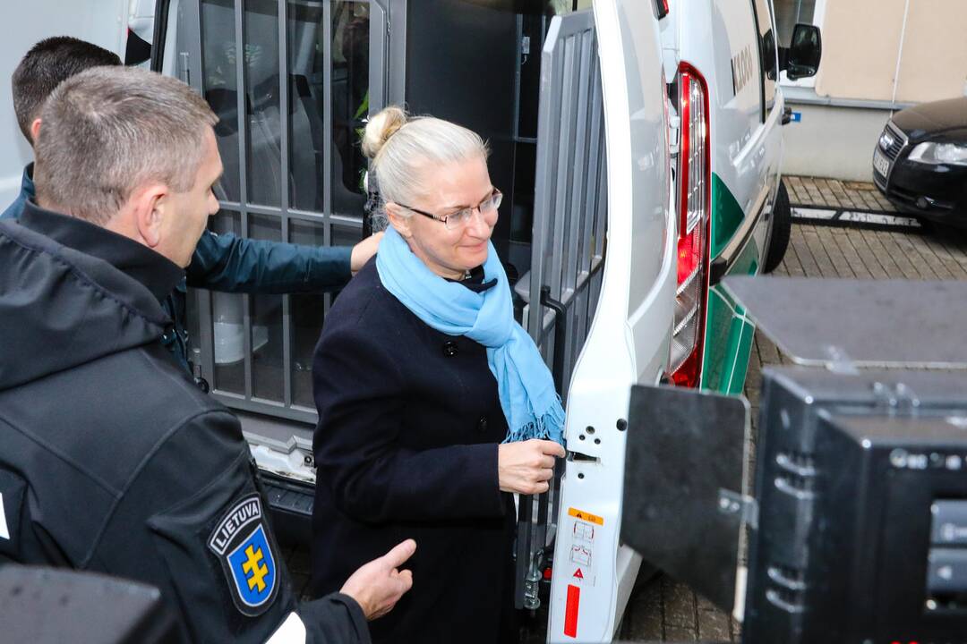 N. Venckienė atvesdinta į Kauno apylinkės teismą