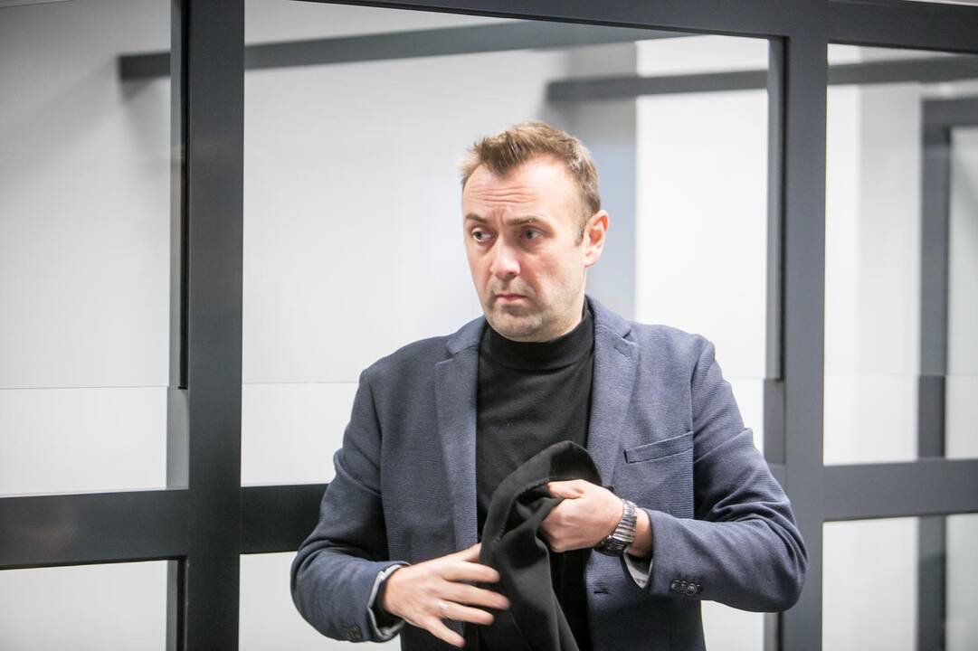 H. Daktaro teismas dėl galimybės išeiti anksčiau