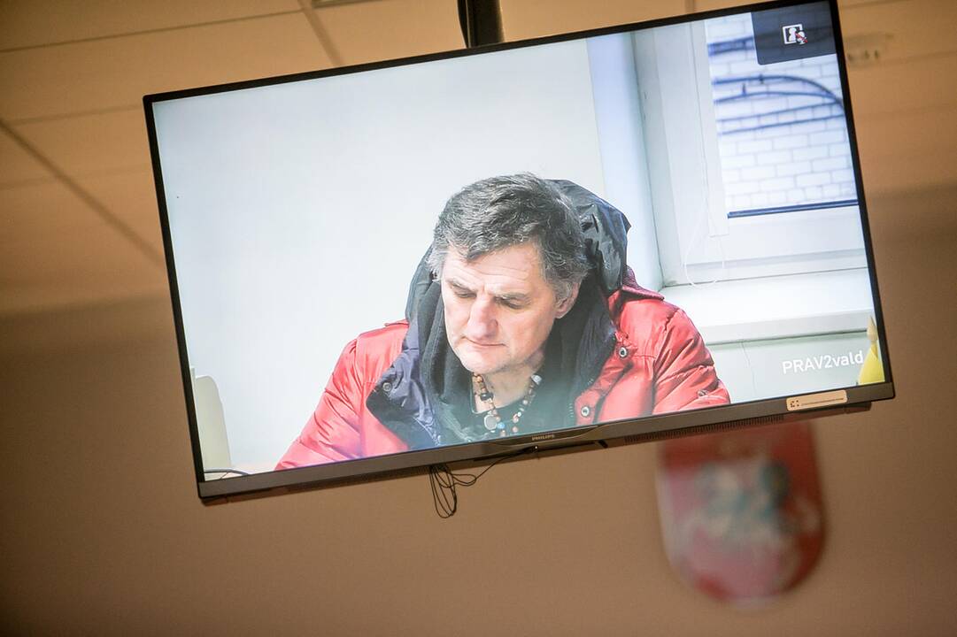 H. Daktaro teismas dėl galimybės išeiti anksčiau