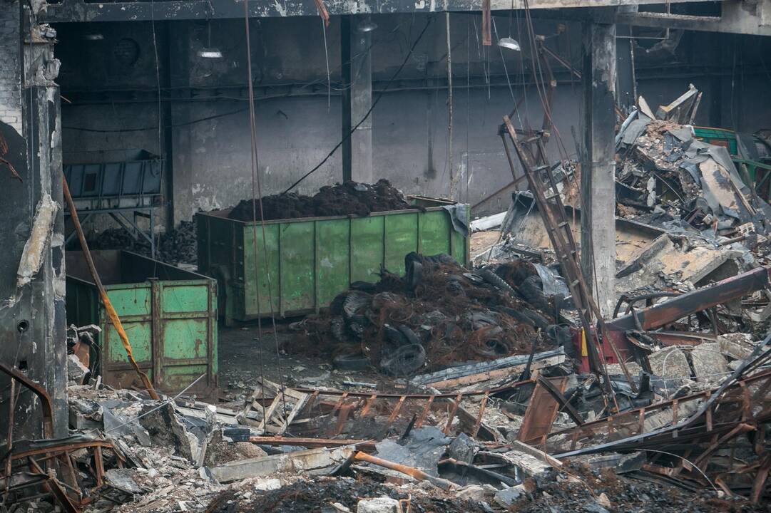 Gaisro nuniokota „Ekologistika“ praėjus dviem mėnesiams po nelaimės