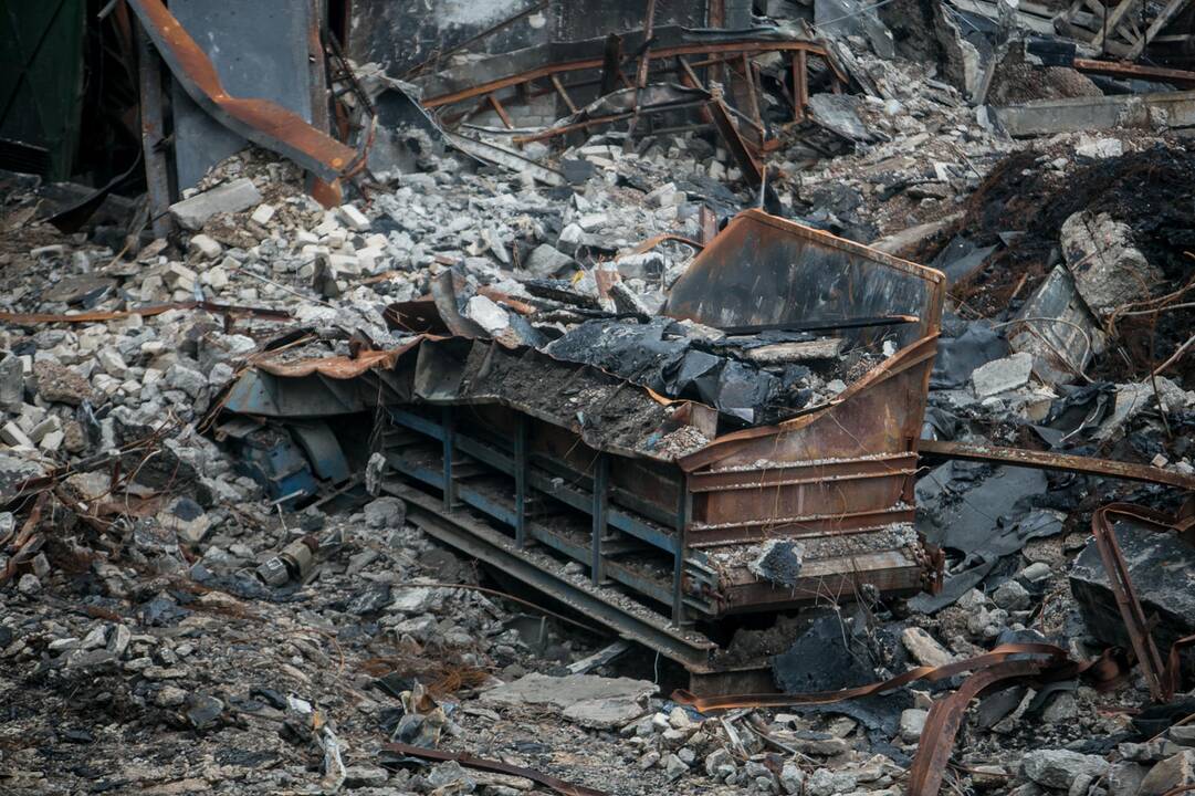 Gaisro nuniokota „Ekologistika“ praėjus dviem mėnesiams po nelaimės