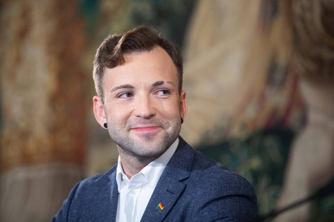 Spalvos: Laisvės partijos komanda – jauna ir spalvinga. Joje – ir LGBT teisių gynėjas Tomas Vytautas Raskevičius.