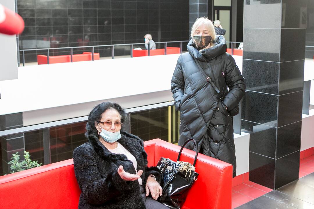 Teismas paskelbė, kad H. Daktaras lieka įkalintas iki gyvo galvos