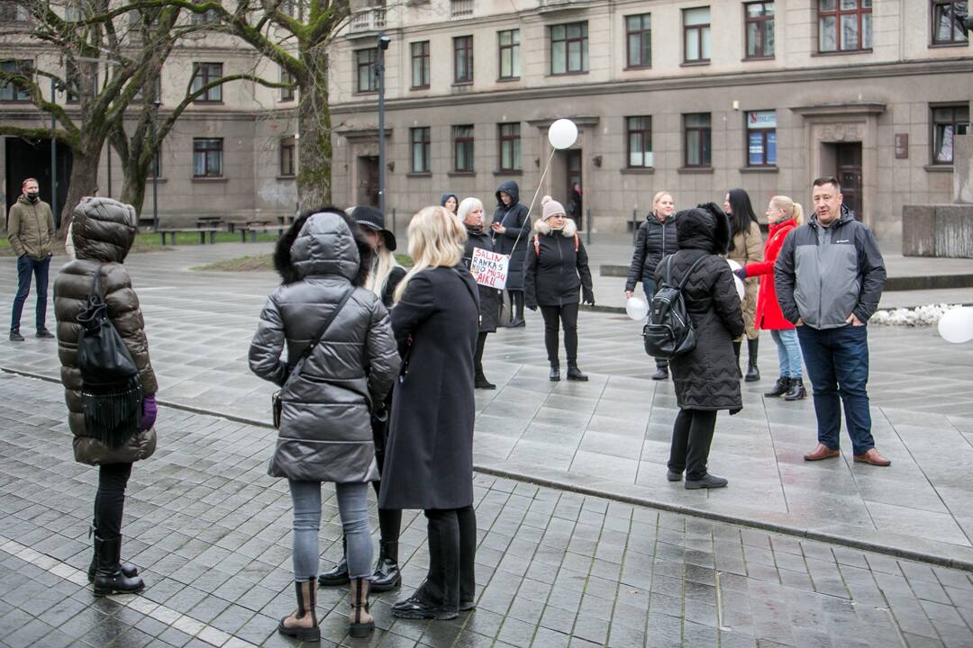 Kaune tėvai ir vėl protestuoja prieš galimybių pasą vaikams