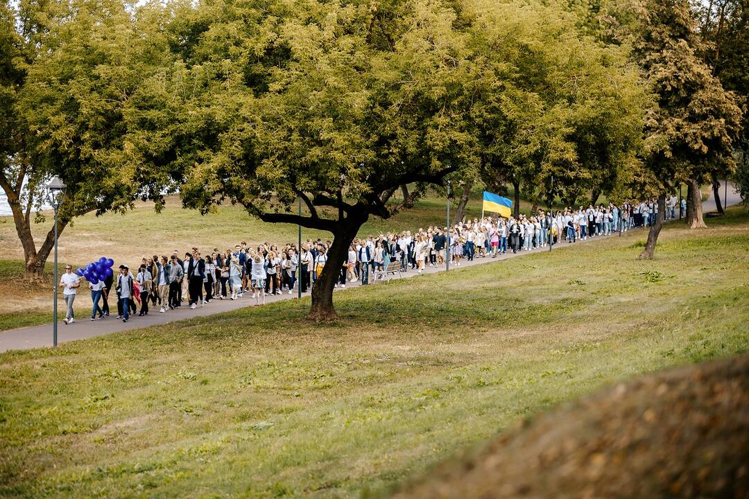 Komanda: Kauno „Herojaus“ mokykloje surengta ukrainiečių bendruomenės šventė.