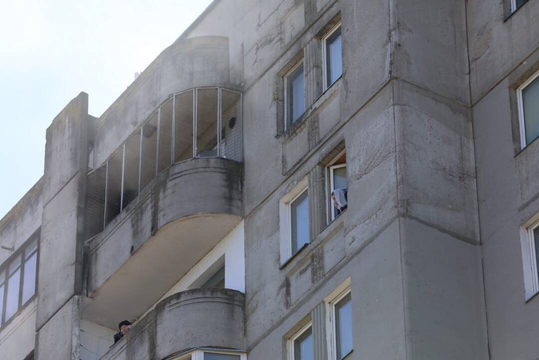 Gaisras Šilainių dvylikaaukštyje