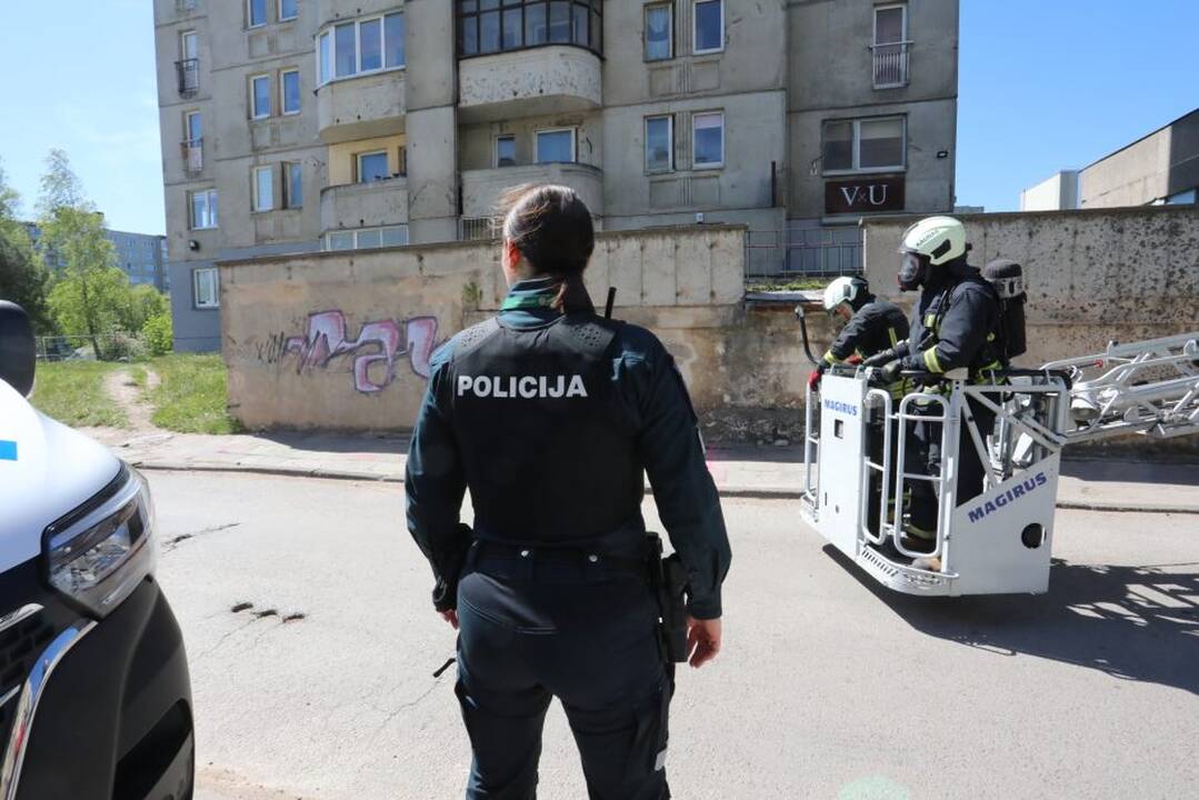 Gaisras Šilainių dvylikaaukštyje