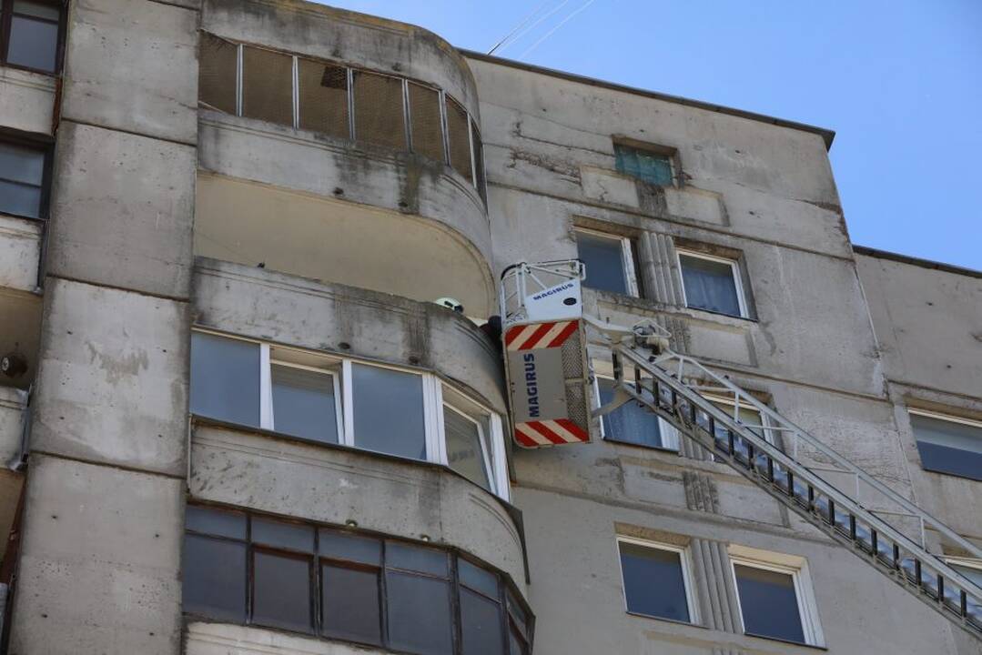 Gaisras Šilainių dvylikaaukštyje