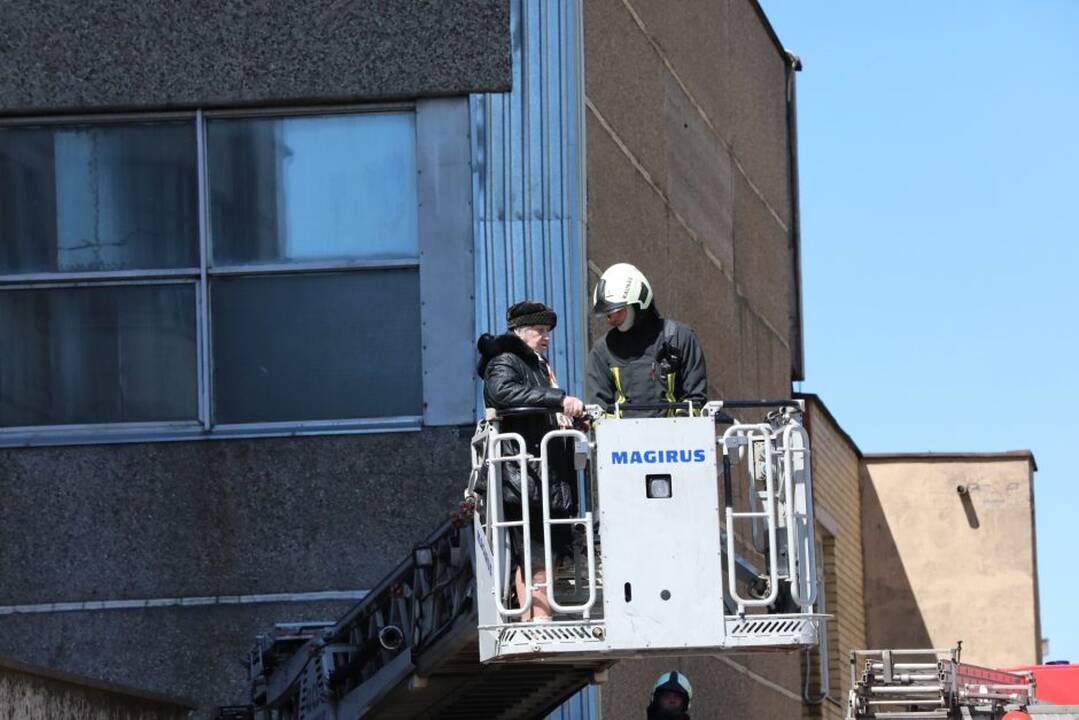 Gaisras Šilainių dvylikaaukštyje