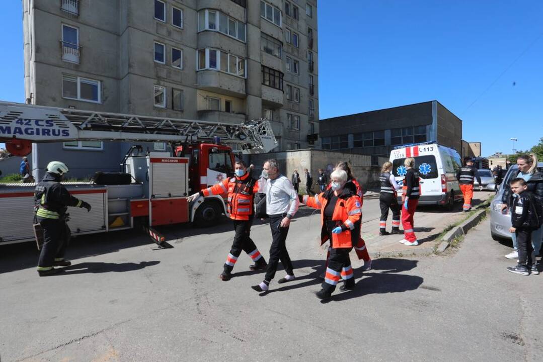 Gaisras Šilainių dvylikaaukštyje