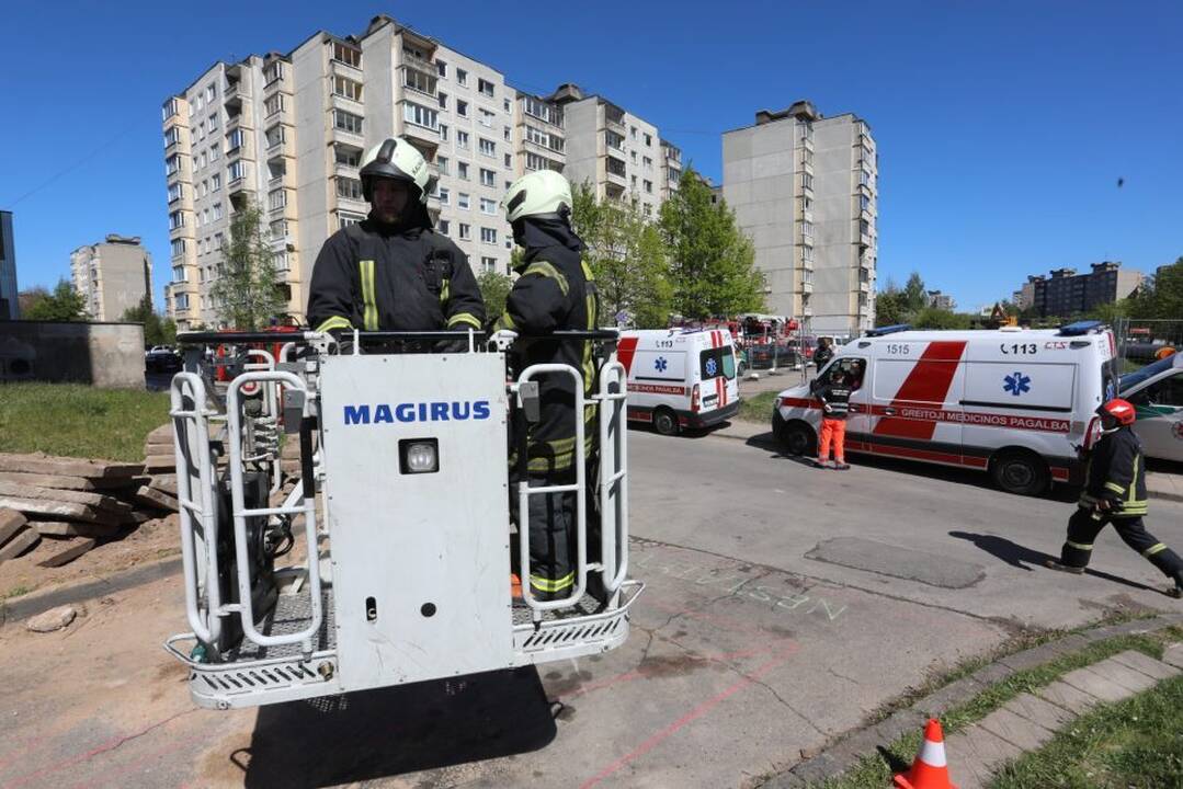 Gelbėti merginos į Vilijampolę skubėjo visos specialiosios tarnybos: finalas – keistokas