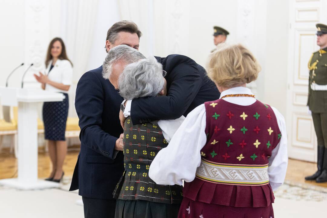 Valstybės apdovanojimų įteikimo ceremonija