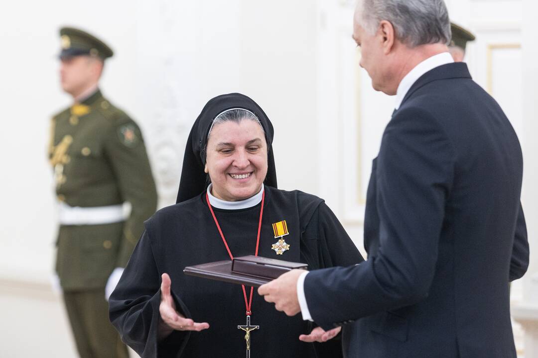 Valstybės apdovanojimų įteikimo ceremonija