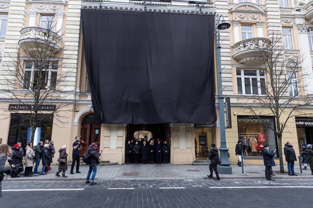 Atsisveikinimas su režisieriumi R. Tuminu