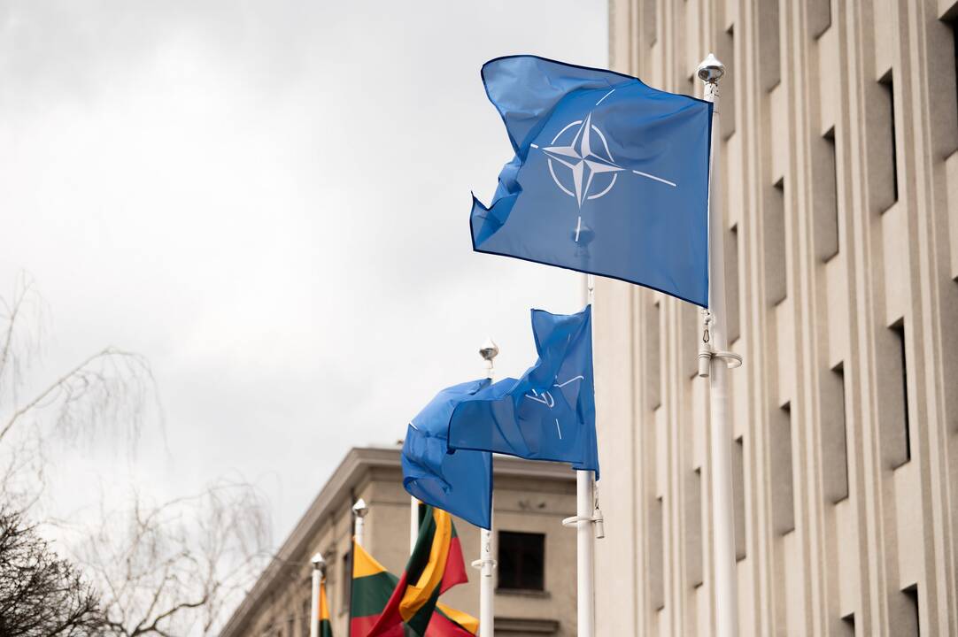 20 metų – kartu su NATO (vėliavos pakėlimas Kaune)