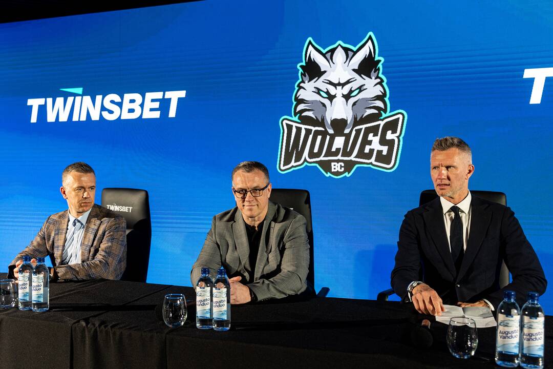 „Wolves“ spaudos konferencija
