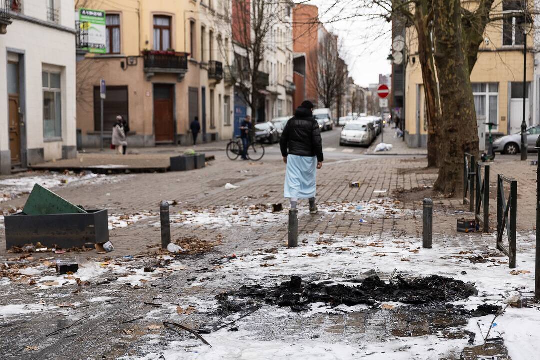Naujametinę naktį Briuselyje – masiniai neramumai  