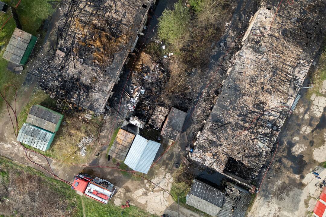 Garažų masyvo gaisras Kauno rajone