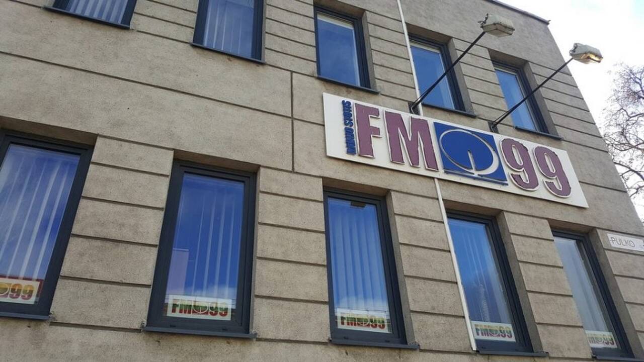 Alytaus savivaldybė žada spręsti tolesnį buvusių „FM99“ patalpų likimą