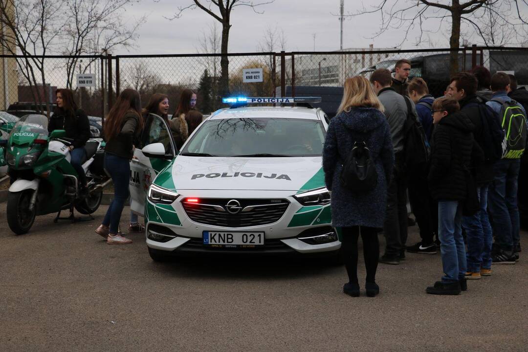 Kauno pareigūnų organizuota atvirų durų diena