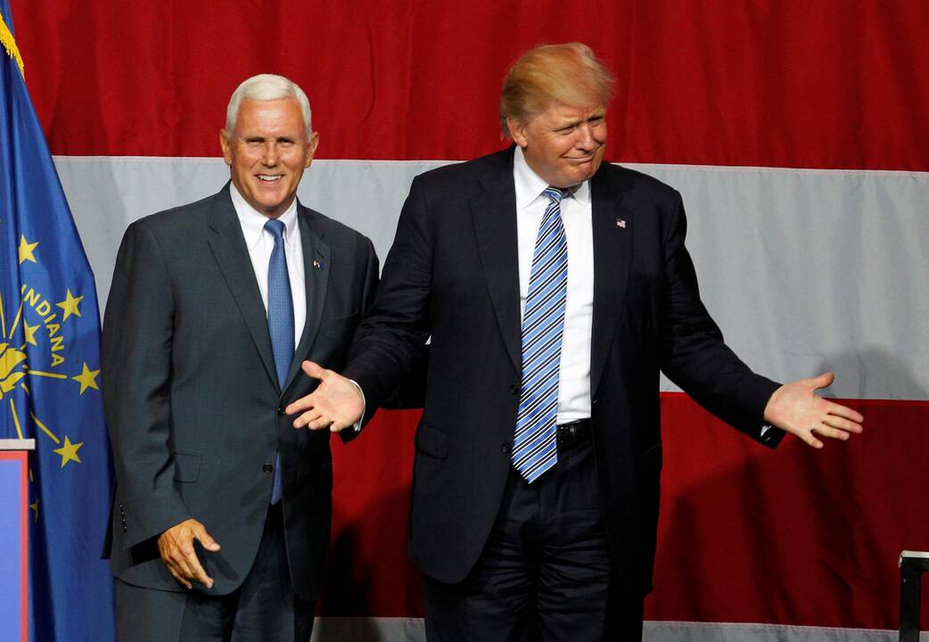 Donaldas Trumpas ir Mike'as Pence'as