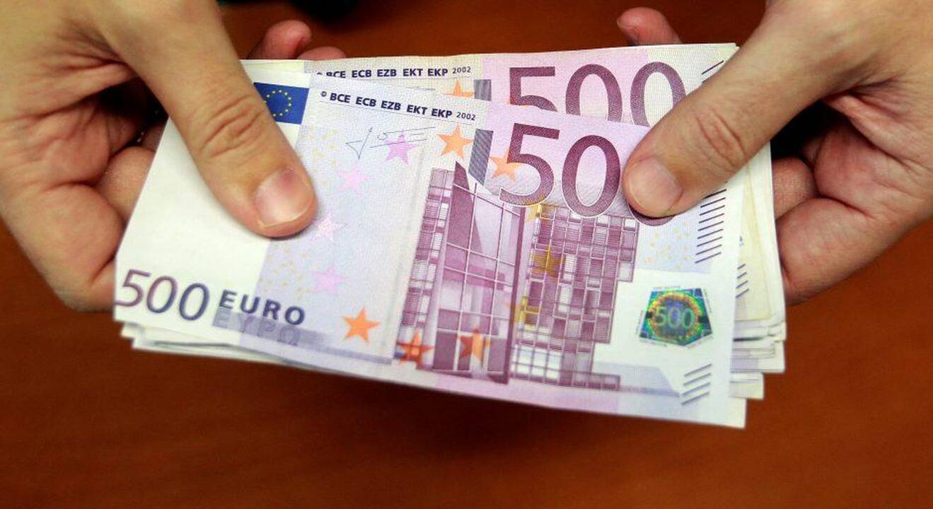 Pernai partijos deklaravo turėjusios 6,7 mln. eurų pajamų