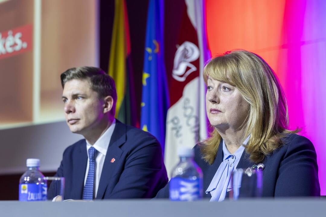 Reakcijos po Sinkevičiaus išteisinimo: kas atlygins žalą? (papildyta)