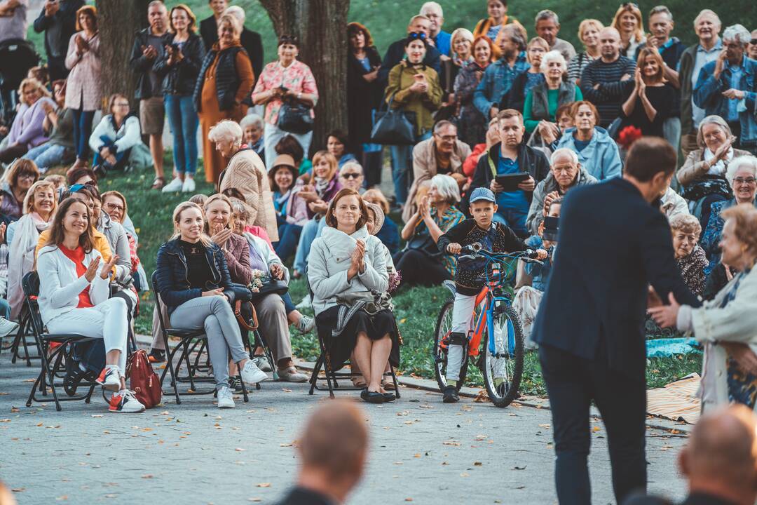 Kauko laiptų terasoje skambėjo auksinės D. Dolskio dainos