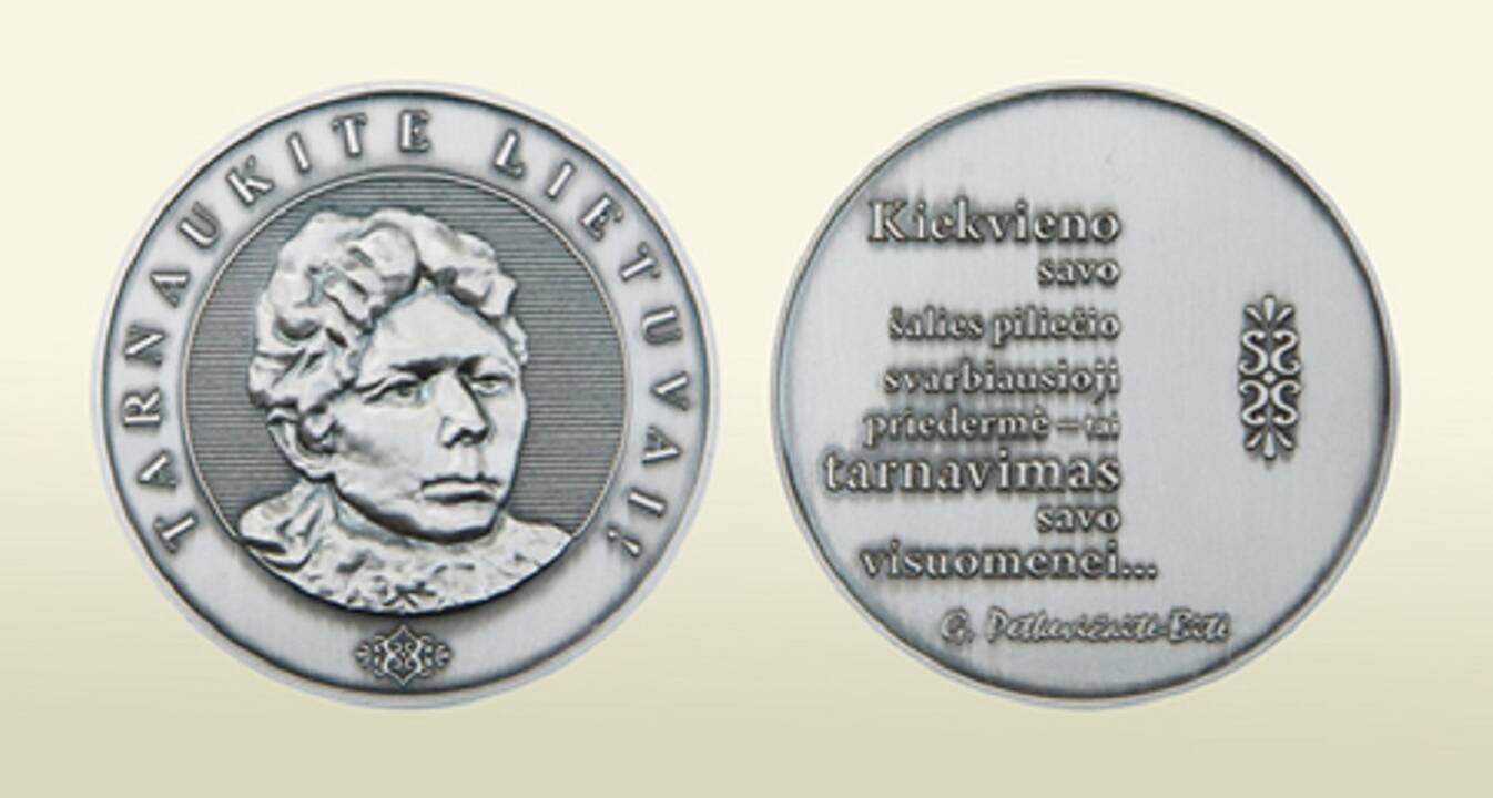 Medalio autorius – skulptorius Alfridas Pajuodis.